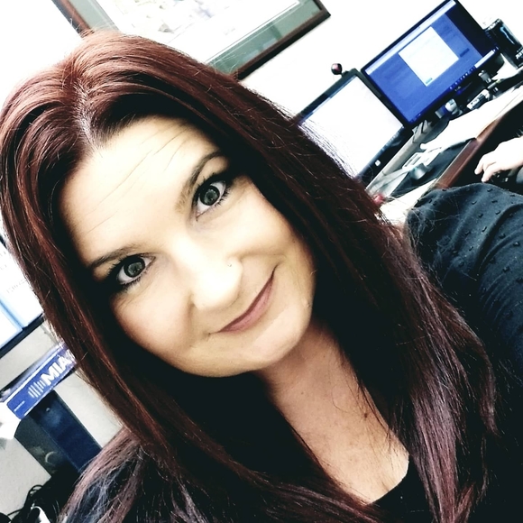 Meet your Posher, Teddi - Picture 1 of 1